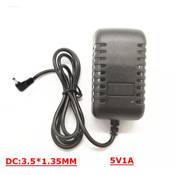 Cargador 5V-1A 3.5*1.35MM