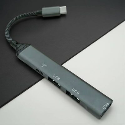Hub USB-C de Aluminio – 3 Puertos USB + 1 Puerto USB-C